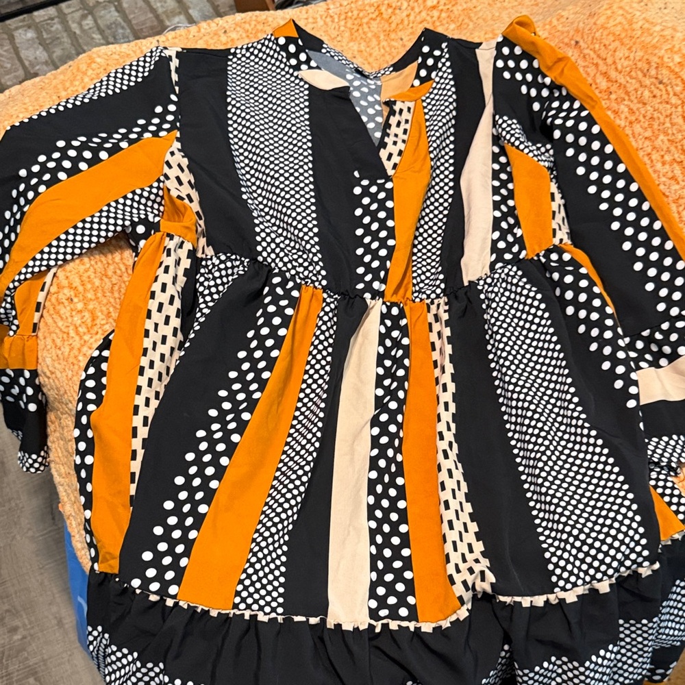 SHEIN Black, Orange & Cream Long Sleeve Tiered Dress